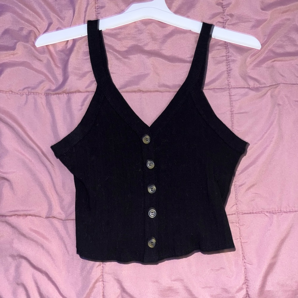 cute black tank top